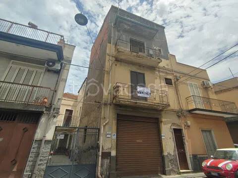 casa indipendente in vendita a Paternò