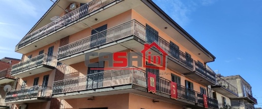 appartamento in vendita a Paternò in zona Centro Storico