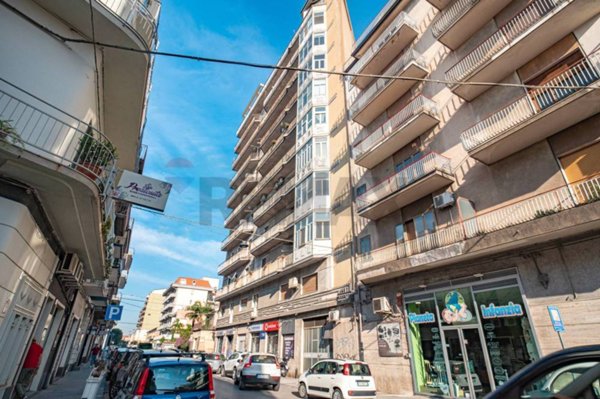 appartamento in vendita a Paternò