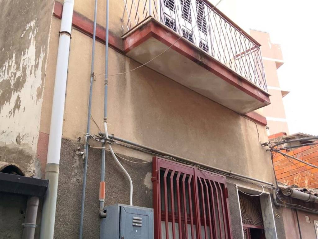 casa indipendente in vendita a Paternò in zona Centro Storico
