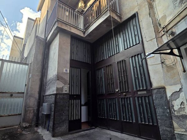 casa indipendente in vendita a Paternò