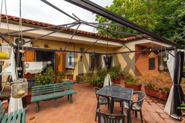 casa indipendente in vendita a Paternò