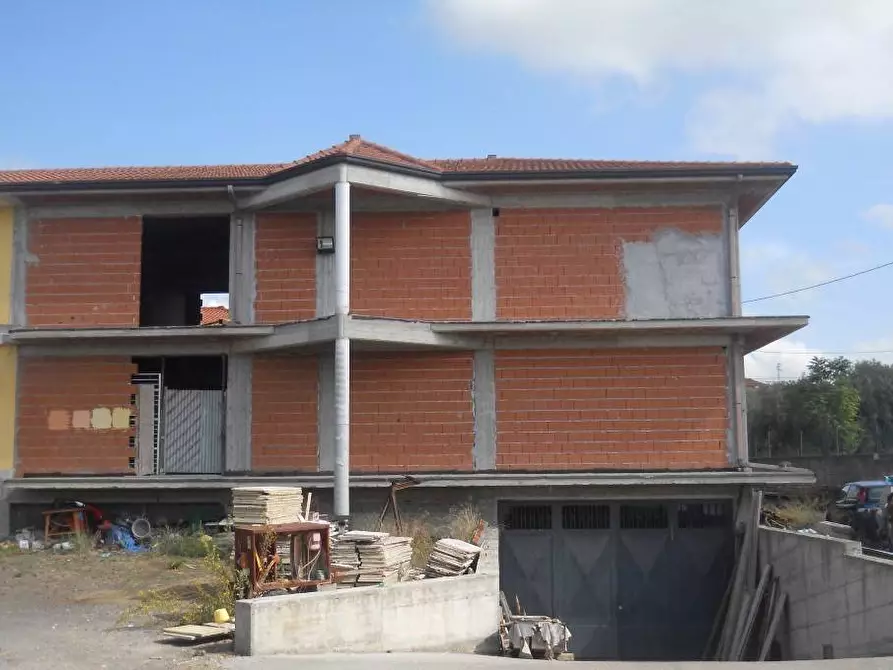 casa indipendente in vendita a Paternò in zona Sferro