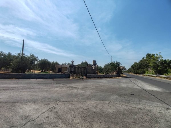 terreno agricolo in vendita a Paternò in zona Sferro