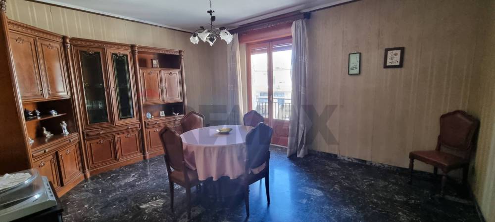appartamento in vendita a Paternò in zona Centro Storico