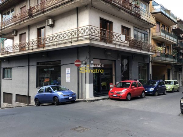 negozio in vendita a Paternò