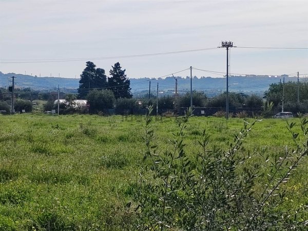terreno in vendita a Paternò in zona Sferro