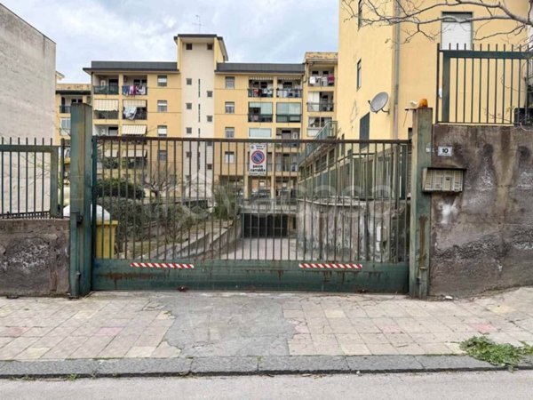 box auto in vendita a Paternò