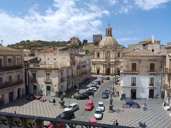 appartamento in vendita a Paternò