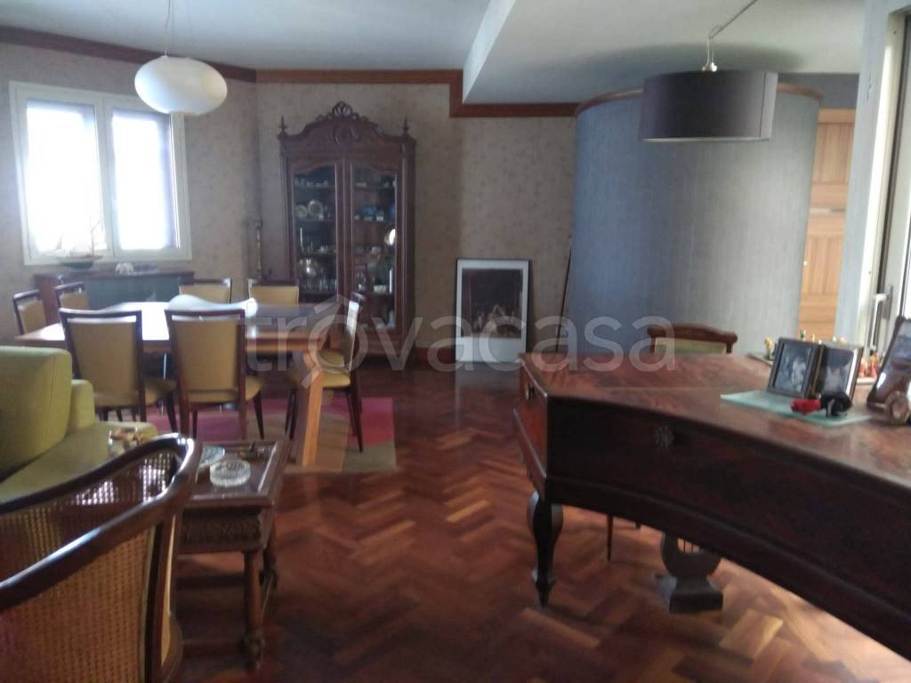 appartamento in vendita a Paternò