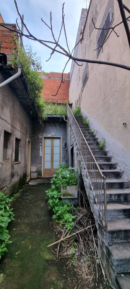casa indipendente in vendita a Paternò in zona Centro Storico