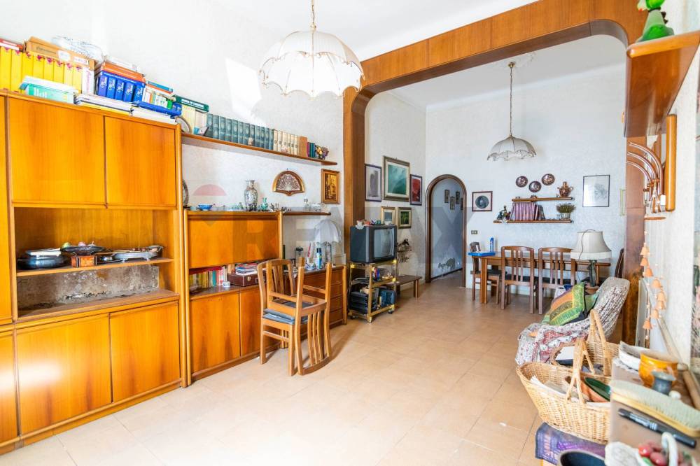 appartamento in vendita a Paternò in zona Centro Storico