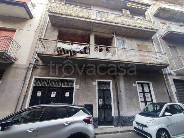 appartamento in vendita a Paternò in zona Centro Storico