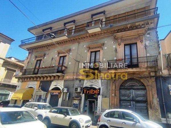 appartamento in vendita a Paternò in zona Centro Storico
