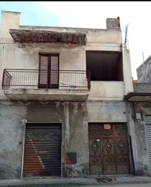 casa indipendente in vendita a Paternò