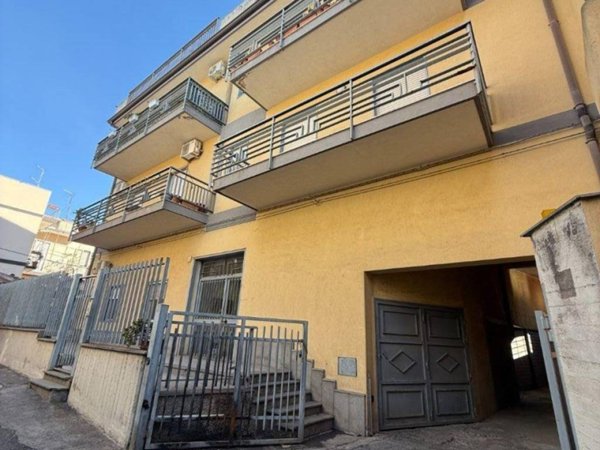 appartamento in vendita a Paternò in zona Centro Storico