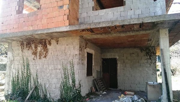 appartamento in vendita a Pedara in zona Tarderia