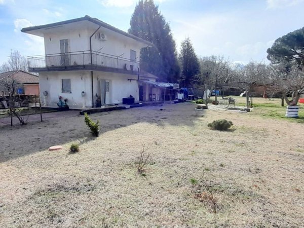 appartamento in vendita a Pedara in zona Tarderia