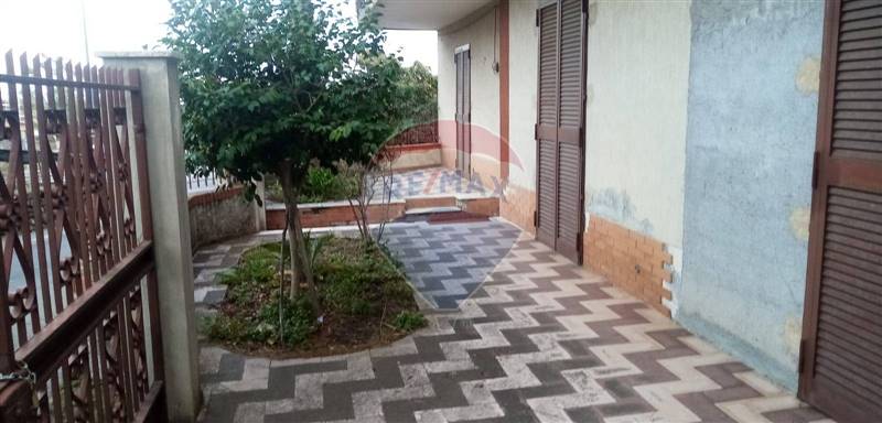 casa indipendente in vendita a Pedara