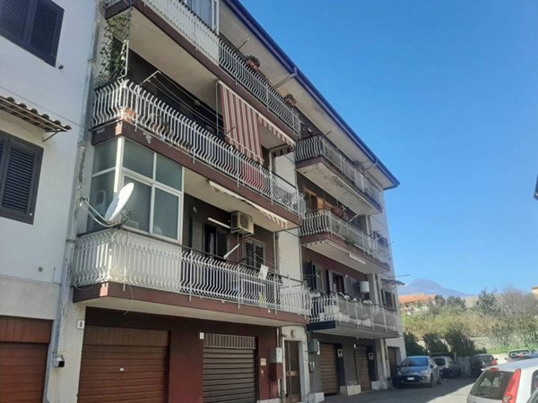 appartamento in vendita a Pedara