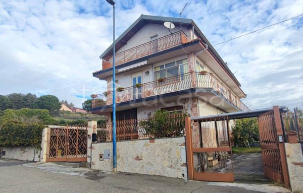 appartamento in vendita a Pedara