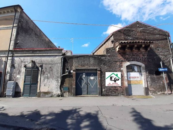 casa indipendente in vendita a Pedara
