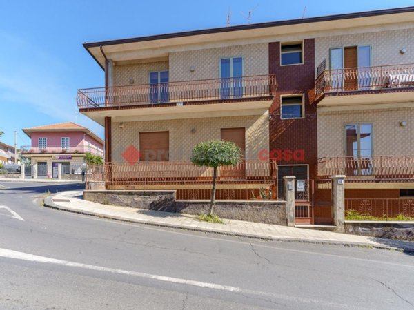 appartamento in vendita a Pedara