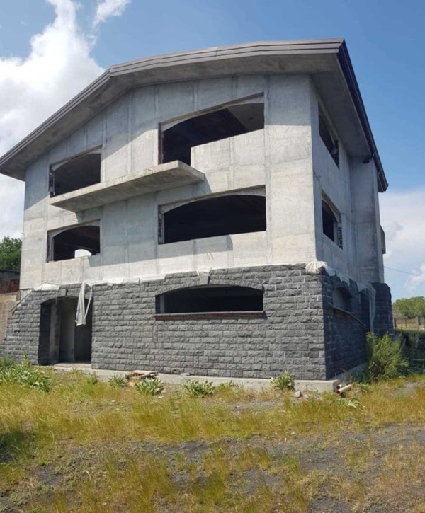 casa indipendente in vendita a Pedara