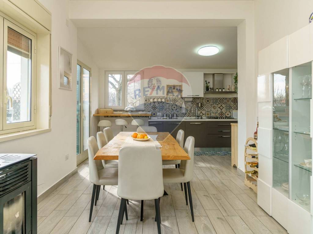 casa indipendente in vendita a Pedara