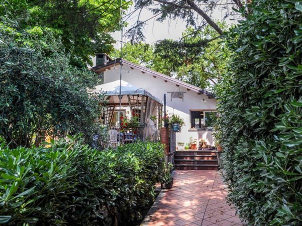 casa indipendente in vendita a Pedara