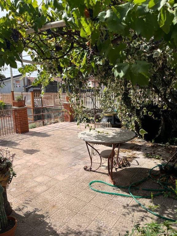 casa indipendente in vendita a Pedara