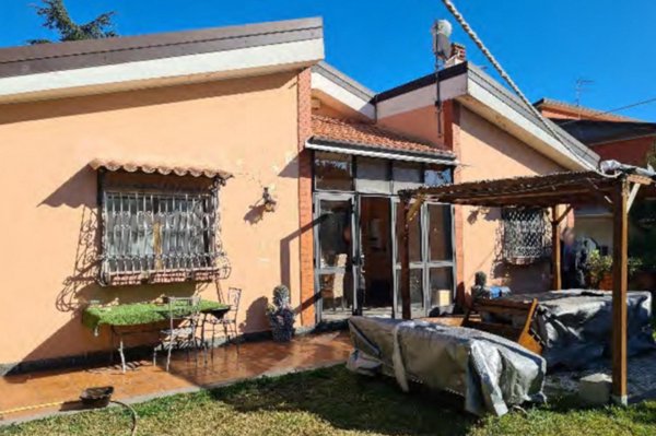 casa indipendente in vendita a Pedara
