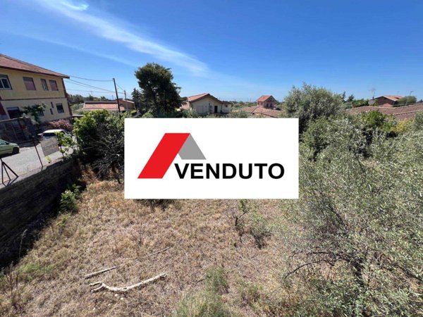terreno edificabile in vendita a Pedara