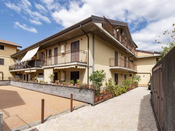 appartamento in vendita a Pedara