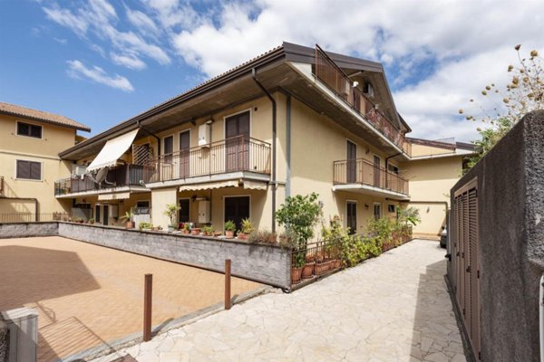 appartamento in vendita a Pedara