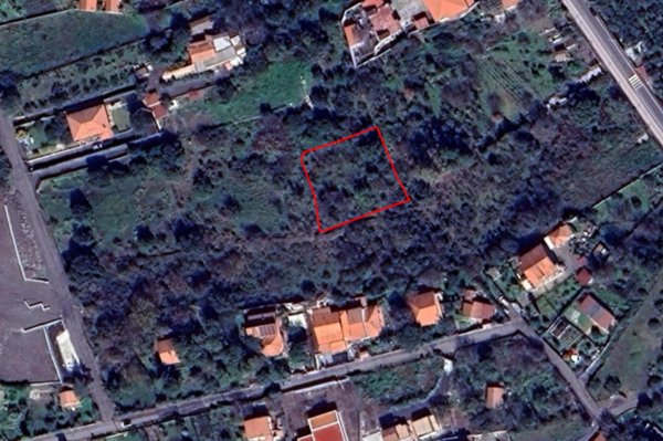 terreno edificabile in vendita a Pedara