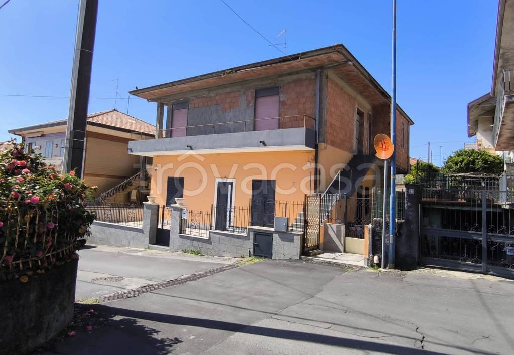 appartamento in vendita a Pedara