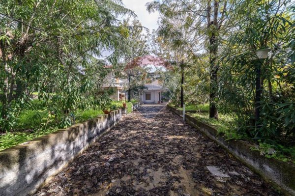 casa indipendente in vendita a Pedara