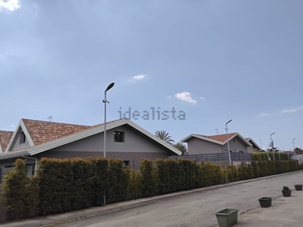 casa indipendente in vendita a Pedara
