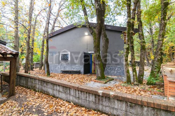 appartamento in vendita a Pedara in zona Tarderia