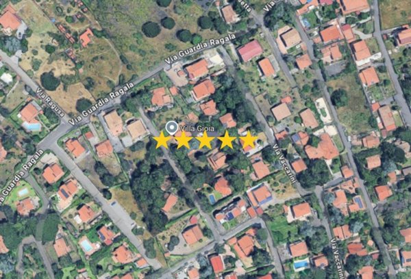 casa indipendente in vendita a Pedara