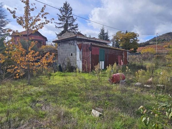 terreno agricolo in vendita a Pedara in zona Tarderia