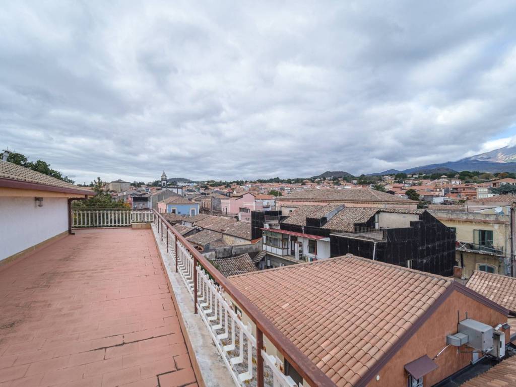 appartamento in vendita a Pedara