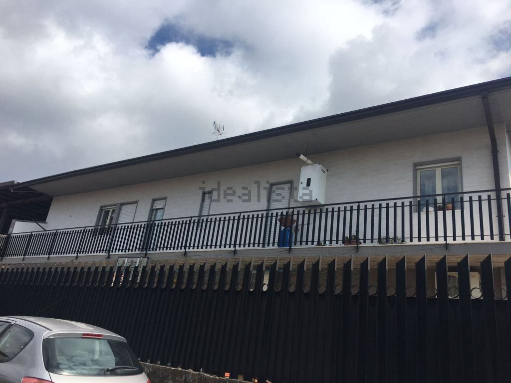 appartamento in vendita a Pedara