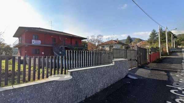 casa indipendente in vendita a Pedara