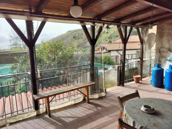 casa indipendente in vendita a Pedara