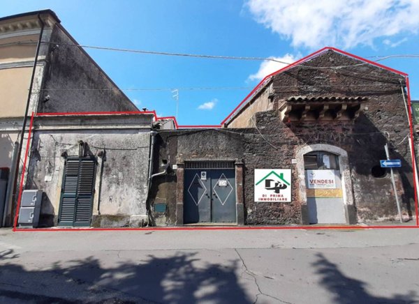 casa indipendente in vendita a Pedara