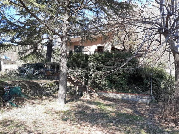 casa indipendente in vendita a Pedara