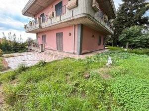 appartamento in vendita a Pedara