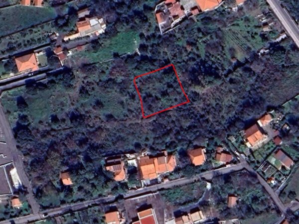 terreno edificabile in vendita a Pedara